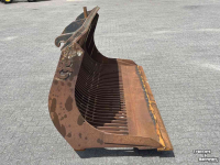 Gesteinlöffels  Puinriek shovel JCB Volvo Lundberg