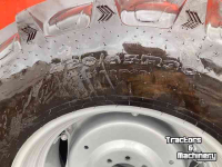 Räder, Reifen, Felgen & Distanzringe  280/85r24