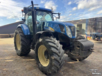 Schlepper / Traktor  New Holland t7050