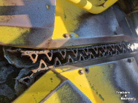 Maisgebiss New Holland 300N6 maisbek