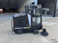 Kehr- und Kehrsaugmaschinen  Kremer KRS 100