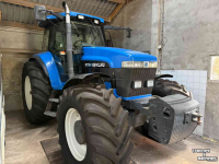 Schlepper / Traktor New Holland 8770A
