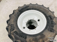 Räder, Reifen, Felgen & Distanzringe Continental 540/65x28 AC65
