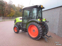 Obsttraktor Claas CLAAS NEXOS 230 VE