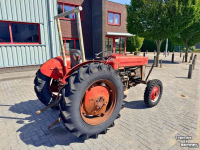 Schlepper / Traktor Massey Ferguson 130 Tractor