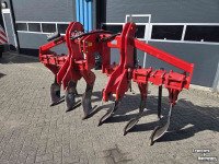 Tiefenlockerer Unia Plow B 6