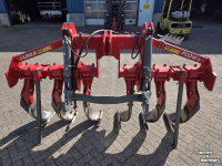 Tiefenlockerer Unia Plow B 6