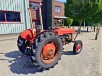 Schlepper / Traktor Massey Ferguson 130 Tractor