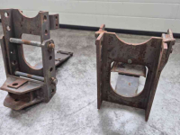 Sonstiges Traktoren und Zubehör Massey Ferguson 2x Trekhaakframe MF
