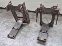 Sonstiges Traktoren und Zubehör Massey Ferguson 2x Trekhaakframe MF