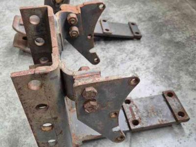 Sonstiges Traktoren und Zubehör Massey Ferguson 2x Trekhaakframe MF