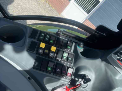 Schlepper / Traktor Claas Arion 530 Cis+