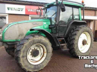 Schlepper / Traktor Valtra T190