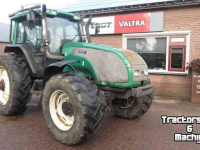 Schlepper / Traktor Valtra T190