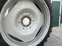 Sonstiges Traktoren und Zubehör Michelin 270/95R48 & 12.4R28 cultuurwiel set
