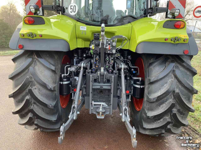 Schlepper / Traktoren Claas Arion 630 Pro Dairy