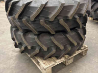 Räder, Reifen, Felgen & Distanzringe Trelleborg 420/85R34 en 340/85R24 Trelleborg TM600