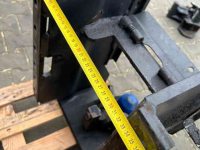 Gebrauchte Teile für Traktoren Deutz-Fahr K80 Trekhaakslede Deutz Sauermann