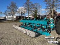 Pflüge Kramer Eco ploeg met vorendrukker
