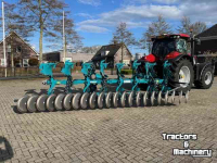 Pflüge Kramer Eco ploeg met vorendrukker