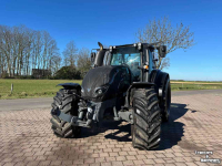 Schlepper / Traktor Valtra T214D