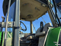 Schlepper / Traktor John Deere 8110