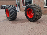 Schlepper / Traktor Fendt VOORWIEL 710/55R30