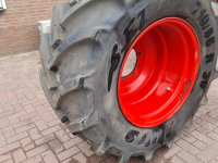 Schlepper / Traktor Fendt VOORWIEL 710/55R30