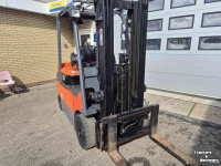 Gabelstapler Toyota 7FBMF25 Heftruck