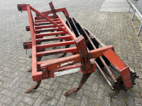 Grubber Evers vaste tand cultivator