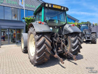 Schlepper / Traktor Valtra N121