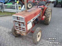 Obsttraktor International 733