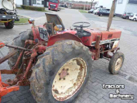 Obsttraktor International 733
