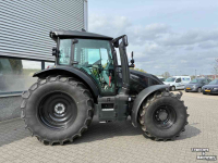 Schlepper / Traktor Valtra Demo G125 Active met kruipbak