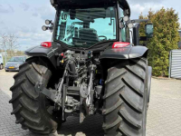 Schlepper / Traktor Valtra Demo G125 Active met kruipbak