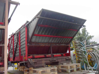 Überladewagen / Hochentlader  Overlaadwagen/Hooglosser