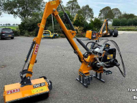 Mähausleger mit Schlegelmäher Ferri T320A