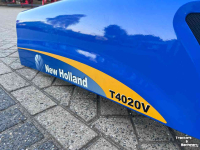 Gebrauchte Teile für Traktoren New Holland T4000V motorkap 84308606