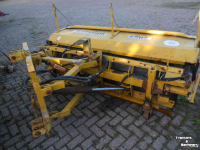 Kehrmaschine Nido veegmachine
