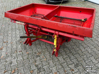 Düngerstreuer Lely CENTERLINER