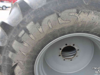 Räder, Reifen, Felgen & Distanzringe Mitas 900/60R32 SFT (Super Flexion Tire) banden en wielen velgen