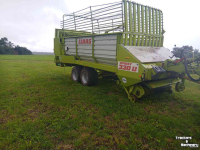 Lade- und Dosierwagen Claas Sprinter 330U