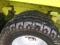 Lade- und Dosierwagen Claas Sprinter 330U