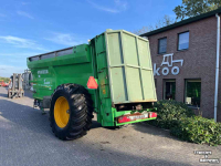 Stalldungstreuer Joskin Tornado 3