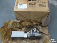 Schlepper / Traktor New Holland NewH T7.xxx Case-IH Puma ABS Hydr Remventiel CNH parts nr:47584635