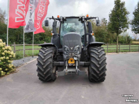 Schlepper / Traktor Valtra N134 Direct