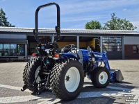 Gartentraktoren New Holland Boomer 55 HST met voorlader