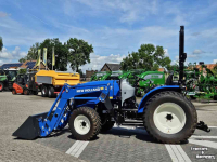 Gartentraktoren New Holland Boomer 55 HST met voorlader