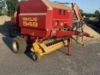 Pressen New Holland New Holland 548