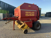 Pressen New Holland New Holland 548